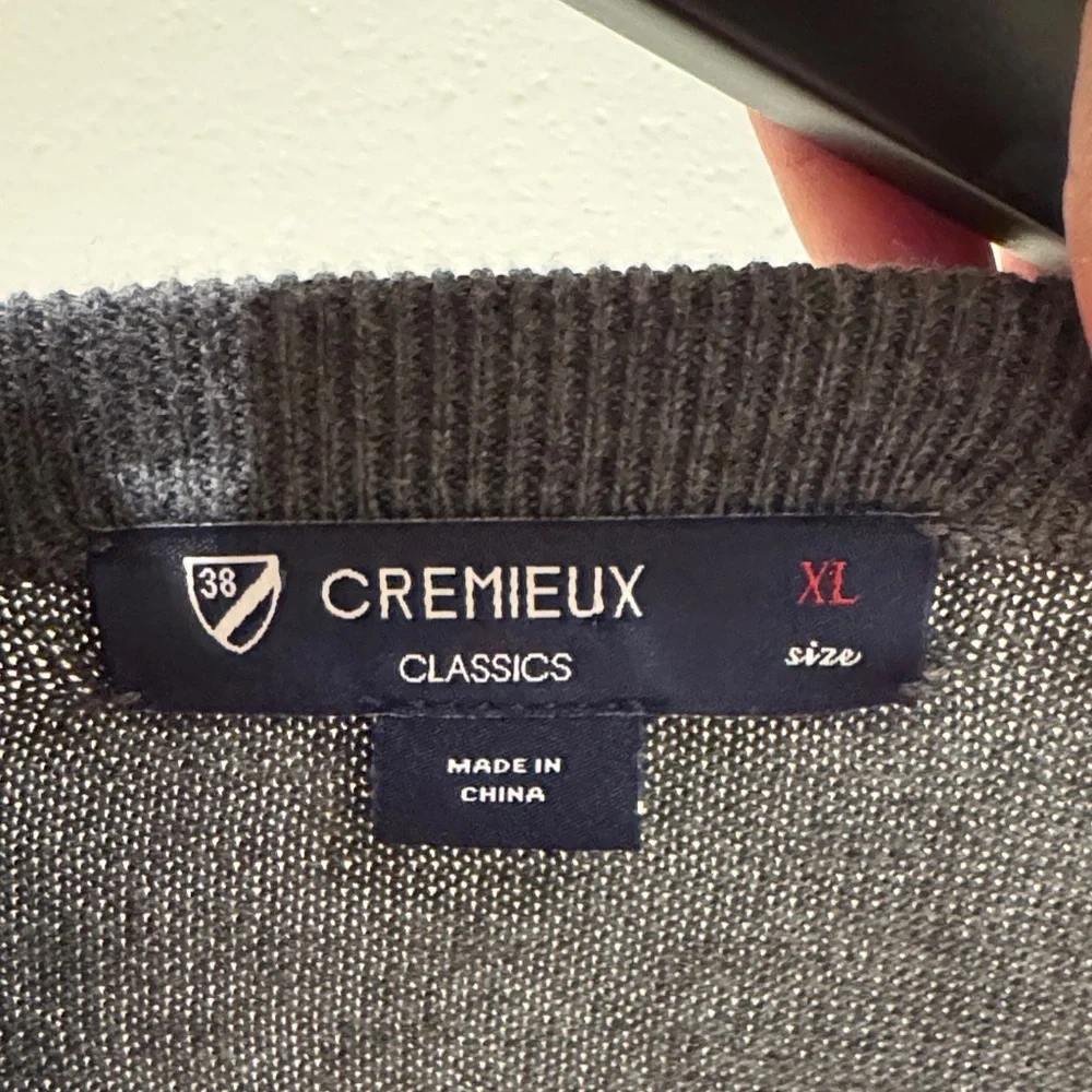 Daniel Cremieux Charcoal V-Neck Sweater